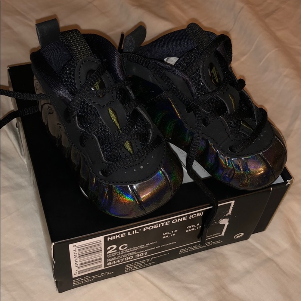 BRAND NEW Nike Lil Posite ones